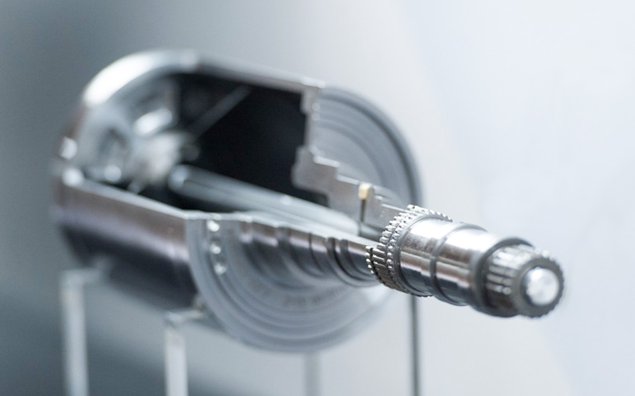 伺服電（diàn）機（jī）軸加工——精確控製與高效性能的完美結（jié）合